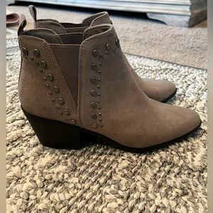 JustFab womens booties!